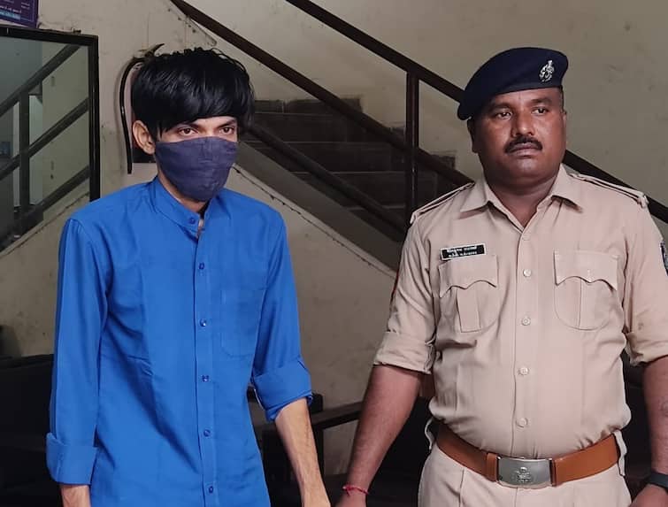 In Ahmedabad, a teacher physically abused a student coming for tuition Crime News: અમદાવાદમાં શિક્ષક બન્યો શેતાન! ટ્યુશનમાં આવતી સગીરાને બનાવી હવસનો શિકાર