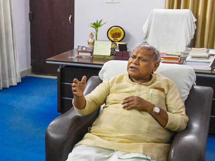 Jitan Ram Manjhi attacked RJD and Nitish Kumar on death of Bihar BJP leader Vijay Singh Bihar BJP Leader Death: 'तेल पिलाना, लाठी खेलाना...', विजय सिंह की मौत पर मांझी ने RJD से CM की संगति पर कसा तंज