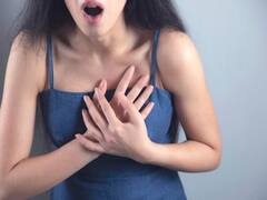 क्या महिला और पुरुष में अलग-अलग होते हैं हार्ट अटैक के लक्षण, जानें किसे ज्यादा खतरा?