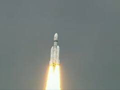 Chandrayaan 3 Launch: सफलतापूर्वक लॉन्च हुआ भारत का तीसरा मून मिशन, देखें चंद्रयान-3 की तस्वीरें
