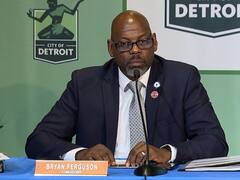 वेश्या के साथ कार में पकड़े गए डेट्रॉइट पुलिस कमिश्नर, पद से दे दिया इस्तीफा