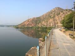 अगर उदयपुर घूमने का बनाएं प्लान तो इन जगहों को जरूर शामिल करें, देखिए बांधों और झीलों की दिलकश तस्वीरें