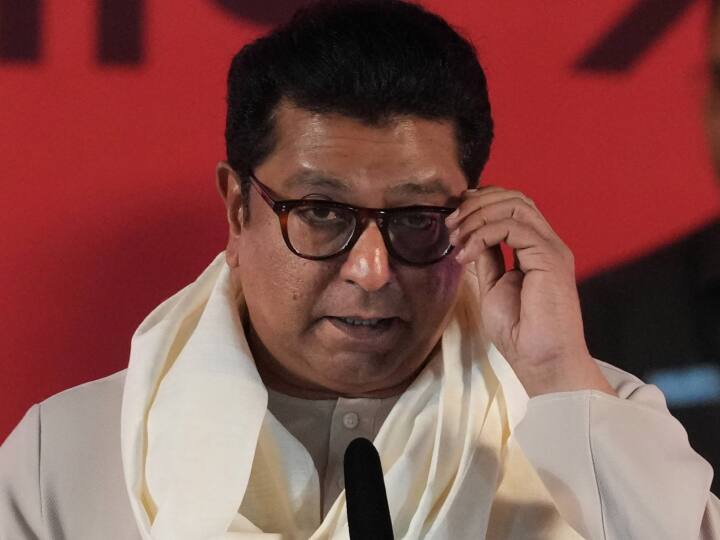 Raj Thackeray on Maharashtra NCP Political Crisis I will sit at home but will not compromise Maharashtra Politics: महाराष्ट्र की मौजूदा सियासी हलचल पर राज ठाकरे का बड़ा बयान, बोले- 'अगर मुझे समझौता करना पड़ा...'