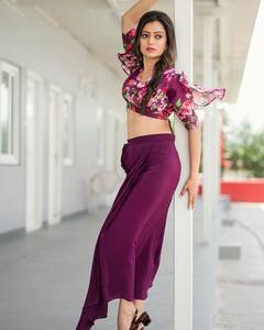 Jabardasth Sowmya: జబర్దస్త్ కొత్త యాంకర్ కిరాక్ పిక్స్