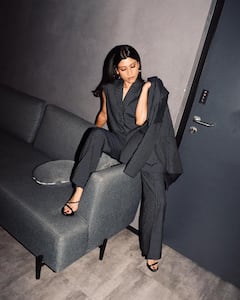 Konkona Sen Sharma Wows Us With Her Sense Of Style In A Pantsuit - SEE PICS