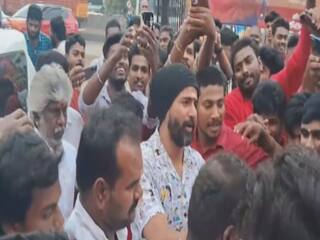 Maaveeran movie released Maaveeran FDFS sivakarthikeyan viral video chennai Maaveeran: கார்ட்டூன் ஷர்ட் குல்லாவுடன் மாவீரன் பார்க்க ரோகினி தியேட்டருக்கு சென்ற சிவகார்த்திகேயன்... வைரலாகும் வீடியோ!