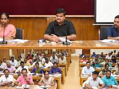 பள்ளி செல்லா குழந்தைகளை கண்டறிந்து பள்ளியில் சேர்க்க வேண்டும் - கரூர் மாவட்ட ஆட்சியர்