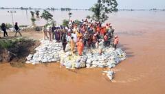 Jalandhar News : ਸਫ਼ਾਈ ਨਾ ਹੋਣ ਕਰਕੇ ਟੁੱਟਿਆ ਮੰਡਾਲਾ 'ਚ ਧੁੱਸੀ ਬੰਨ੍ਹ, ਸਾਂਸਦ ਸੀਚੇਵਾਲ ਦੀ ਗੱਲ 'ਤੇ ਨਹੀਂ ਹੋਈ ਗੌਰ