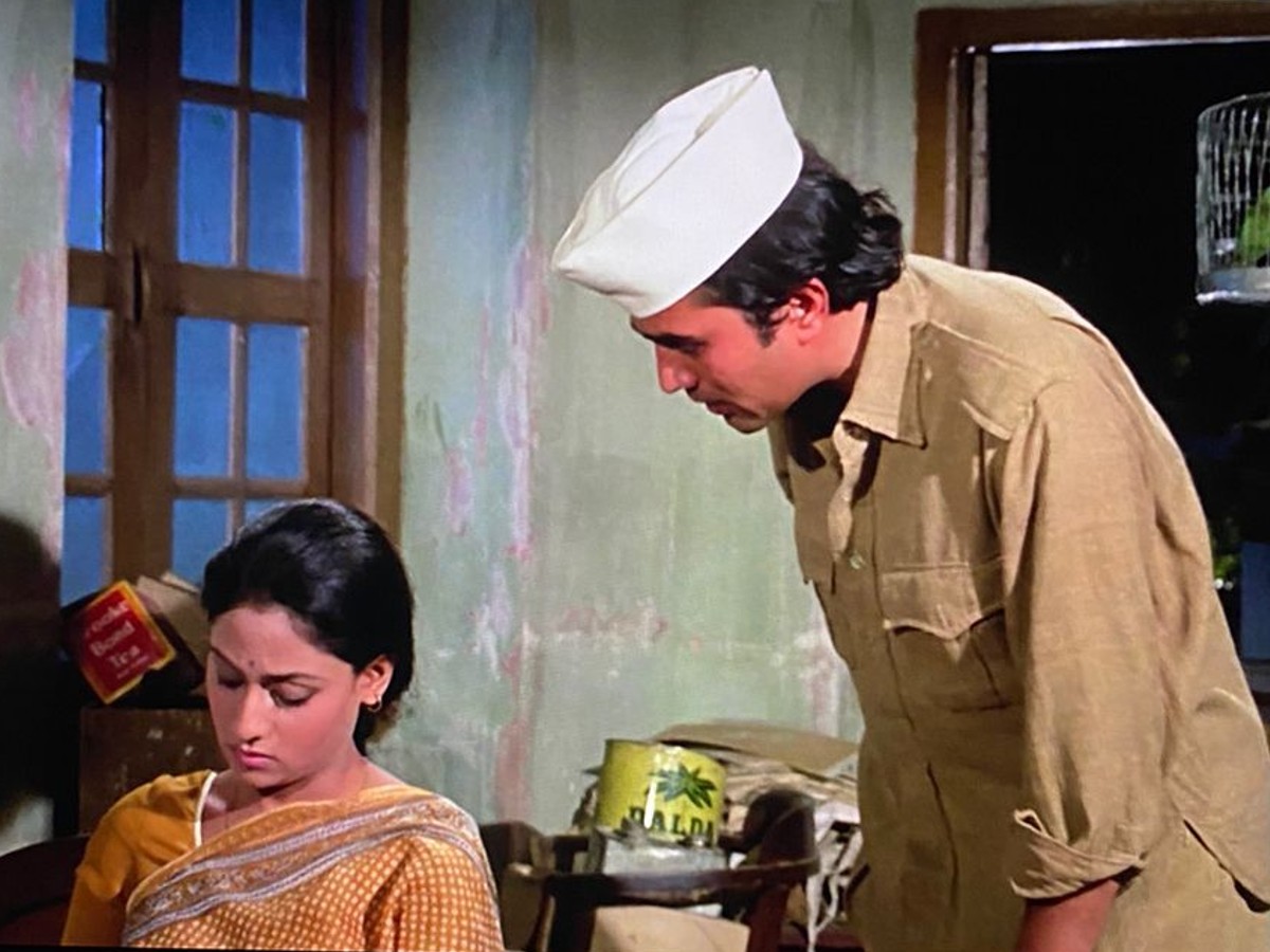 Flashback Friday: Reliving The Magic Of Rajesh Khanna's 'Bawarchi'; A Timeless Masterpiece
