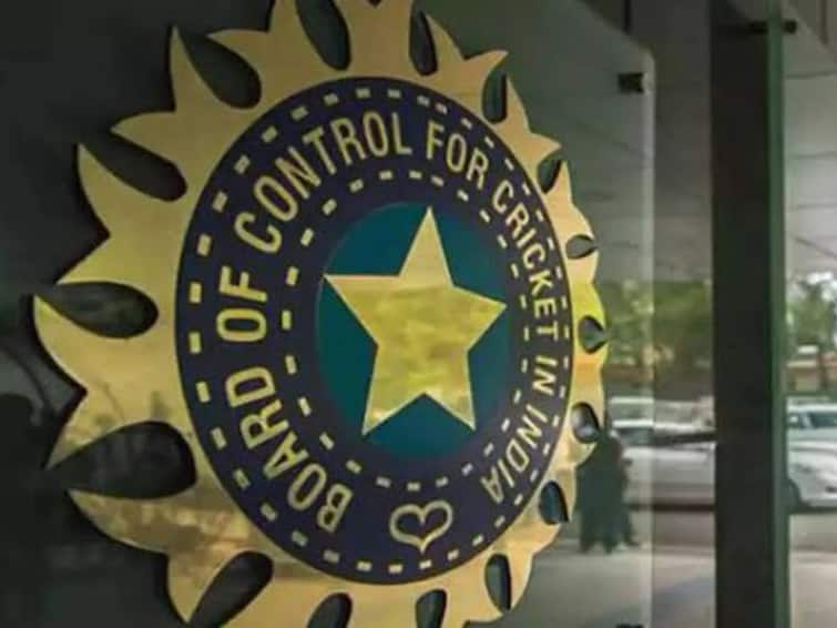 दुनिया का सबसे अमीर क्रिकेट बोर्ड BCCI हुआ और धनवान, 27,000 करोड़ से ज्यादा की बंपर कमाई की