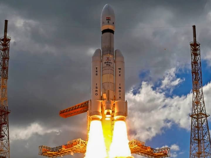 chandrayaan 3 successful launch big foot towards india's first manned mission Gaganyaan Chandrayaan 3 Launch: चंद्रयान-3 के बाद अब गगनयान, सफल होगा पहला मानव मिशन, इसरो के 'बाहुबली' ने दिलाया भरोसा