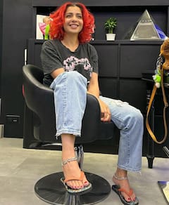 ਜੈਸਮੀਨ ਸੈਂਡਲਾਸ ਦਾ ਨਫਰਤ ਕਰਨ ਵਾਲਿਆਂ ਨੂੰ ਜਵਾਬ, ਬੋਲੀ- 'ਕੁੜੀਆਂ ਨੂੰ ਖੁੱਲ੍ਹ ਕੇ ਜਿਉਂਦਾ ਦੇਖ ਲੋਕਾਂ ਨੂੰ ਬਰਦਾਸ਼ਤ ਨਹੀਂ....'