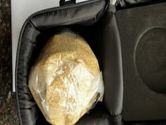 Man Orders Camera Lens Worth Rs 90,000 Online, Claims He Received Quinoa Seeds