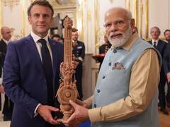 PM Modi at France: PM મોદીએ મેક્રોની પત્નીને આપી આ અનોખી ભેટ તો ફ્રાંસિસી રાષ્ટ્રપતિએ આપી આ યાદગાર તસવીર