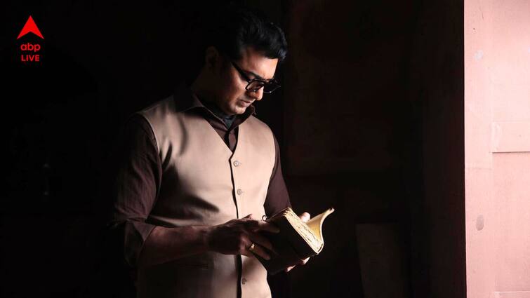 Dev on Feluda: Actor Dev shared his wish to act as feluda, know what he said about byomkesh Dev on Feluda: পর্দায় ব্যোমকেশ আর ফেলুদা হওয়ার খিদে সব অভিনেতারই থাকে: দেব