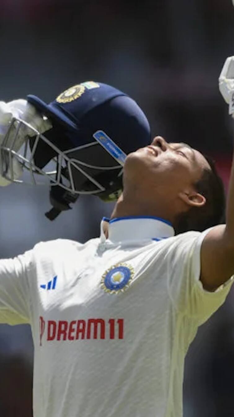 Players congratulated Yashasvi after scoring a century in IND vs WI debut test, video went viral