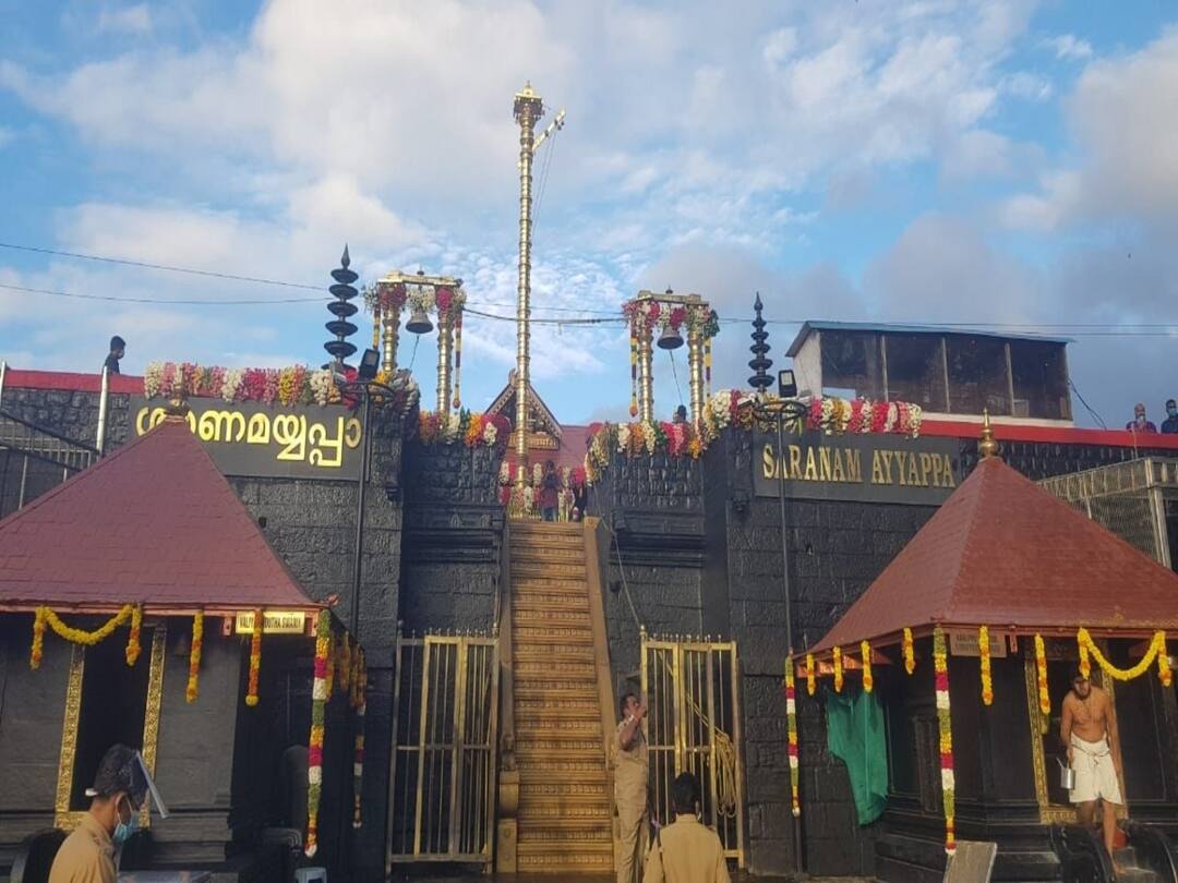 Sabarimala Temple: ஆடி மாத பூஜை: சபரிமலை ஐயப்பன் கோயில் நடை நாளை திறப்பு...யாருக்கெல்லாம் அனுமதி? தேவஸ்தானம் அறிவிப்பு!