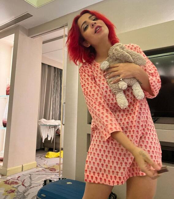 ਜੈਸਮੀਨ ਸੈਂਡਲਾਸ ਦਾ ਨਫਰਤ ਕਰਨ ਵਾਲਿਆਂ ਨੂੰ ਜਵਾਬ