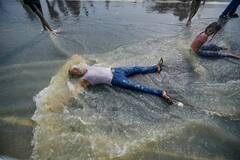 Delhi Floods : জমা জলে সেলফি-সাঁতার ! দিল্লিবাসীকে সতর্ক করলেন কেজরিওয়াল