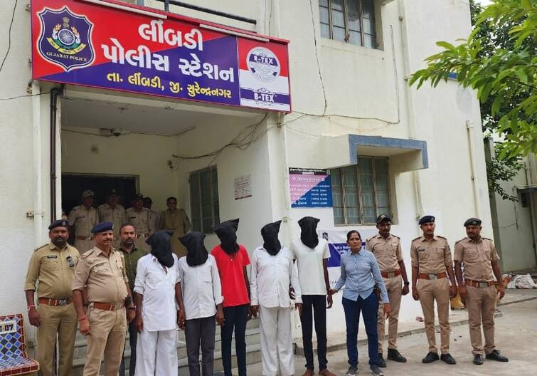 5 accused in Samdhiyala double murder case were arrested Surendranagar: સમઢીયાળા‌ ડબલ મર્ડર કેસમાં પોલીસને મળી મોટી સફળતા, SIT એ 5 આરોપીની કરી ધરપકડ