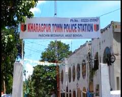 খড়গপুর লোকাল থানার অন্তর্গত সাঁকোয়া এলাকায় উদ্ধার বস্তা বন্দী মহিলার মৃতদেহ