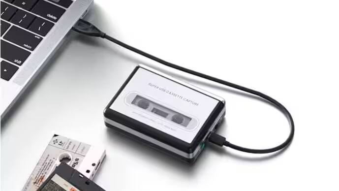 Cassette Player : आता कॅसेटची गाणी रेकॉर्डिंगला डिजीटल फॉर्मेटमध्ये बदला; 'हे' आहेत टॉप 5 Converter Cassette Tape To MP3 CD Converter Via Usb Know In Detail News Marathi Update Cassette Player : आता कॅसेटची गाणी रेकॉर्डिंगला डिजीटल फॉर्मेटमध्ये बदला; 'हे' आहेत टॉप 5 Converter