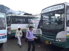 HRTC के 899 रूट्स पर अब तक नहीं चल सकीं बसें, 7 दिन में 5.56 करोड़ का नुकसान