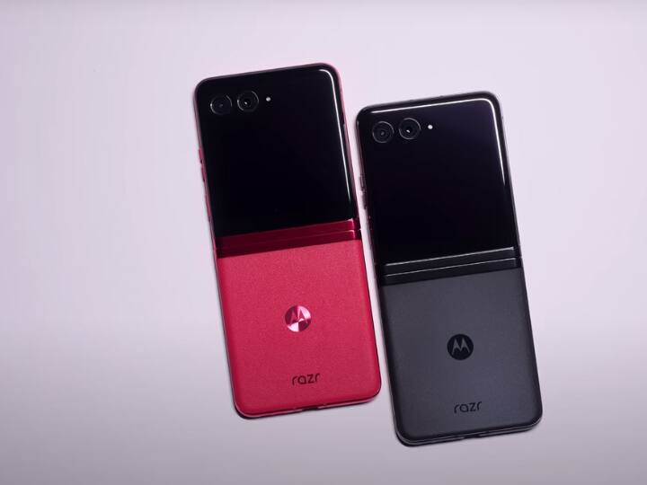motorola razr 40 अल्ट्रा दुनिया का सबसे पतला फ्लिप फोन है. इसमें 144hz के रिफ्रेश रेट को सपोर्ट करने वाली 3.6इंच की कवर डिस्प्ले और 165hz के रिफ्रेश रेट को सपोर्ट करने वाली मेन डिस्प्ले मिलती है. फोन में Qualcomm's Snapdragon 8+ Gen 1 SoC का सपोर्ट मिलता है.