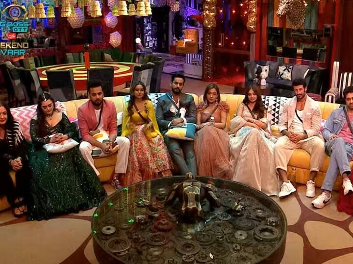Bigg Boss OTT 2 16 July 2023 Written Update: घर में दिखी सुंबुल तौकीर की झलक, तो बेबिका ने किया एल्विश संग रोमांटिक डांस!
