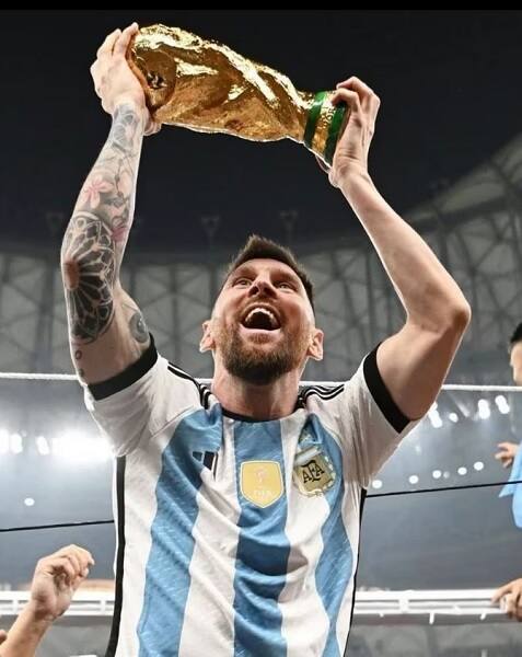 মার্কিন যুক্তরাষ্ট্রে মেজর সকার লিগে (Major League Soccer) ডেভিড বেকহ্যামের মালিকানাধীন ক্লাবই নতুন ঠিকানা লিওনেল মেসির (Lionel Messi)।