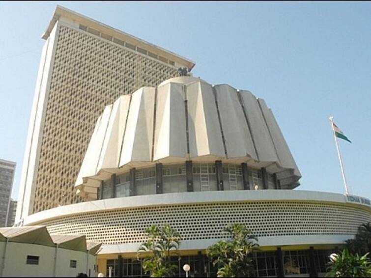 Maharashtra Assembly monsoon session second day farmer protest by mva leaders kirit somaiyaa viral video detail marathi news Maharashtra Assembly Session:  किरीट सोमय्यांच्या कथित व्हिडीओवरून सभागृहात घमासान, डॉ. नीलम गोऱ्हे यांना हटवण्याची विरोधकांची मागणी; असा होता अधिवेशनाचा दुसरा दिवस