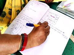 Mayiladuthurai: மயிலாடுதுறையில் நடந்த ஜோதிட தேர்வு... 10ம் வகுப்பு மாணவர் முதல் 60 வயது முதியவர் வரை ஆர்வத்துடன் பங்கேற்பு!