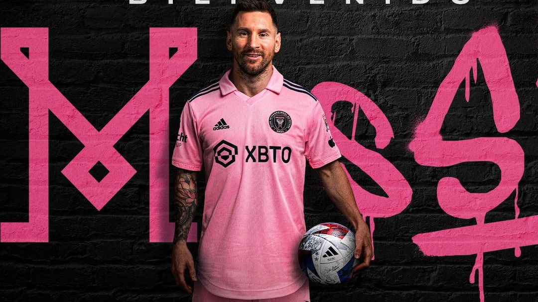 Lionel Messi unveiled as new Inter Miami player, David Beckham shares welcome message Lionel Messi: ইন্টার মায়ামির জার্সিতে প্রকাশ্যে এলেন মেসি, বিশেষ বার্তায় স্বাগত জানালেন বেকহ্যাম