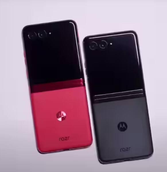 motorola razr 40 ultra ਦੁਨੀਆ ਦਾ ਸਭ ਤੋਂ ਪਤਲਾ ਫਲਿੱਪ ਫੋਨ ਹੈ। ਇਸ ਵਿੱਚ ਇੱਕ 3.6-ਇੰਚ ਕਵਰ ਡਿਸਪਲੇਅ ਹੈ ਜੋ 144hz ਦੀ ਰਿਫਰੈਸ਼ ਦਰ ਨੂੰ ਸਪੋਰਟ ਕਰਦਾ ਹੈ ਅਤੇ ਇੱਕ ਮੁੱਖ ਡਿਸਪਲੇਅ 165hz ਦੀ ਰਿਫਰੈਸ਼ ਦਰ ਨੂੰ ਸਪੋਰਟ ਕਰਦਾ ਹੈ। ਫੋਨ 'ਚ Qualcomm ਦਾ Snapdragon 8 Gen 1 SoC ਸਪੋਰਟ ਹੈ।