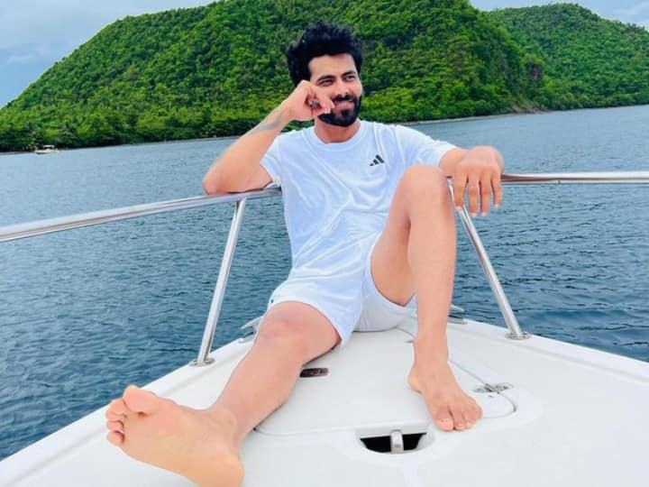 IND vs WI: Ravindra Jadeja was seen having fun on the beach in Dominica, pictures went viral on social media
