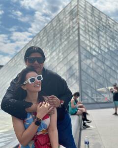 Hansika In Paris : ఏంటి యాపిల్ బ్యూటీ - డైటింగ్ పక్కన పెట్టేశావా?