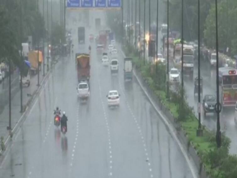 Chance of rain in 10 districts in next 3 hours in Tamil Nadu Rain Alert: தமிழகத்தில் அடுத்த 3 மணி நேரத்தில் 10 மாவட்டங்களில் மழைக்கு வாய்ப்பு... இதுல உங்க மாவட்டம் இருக்கா..?