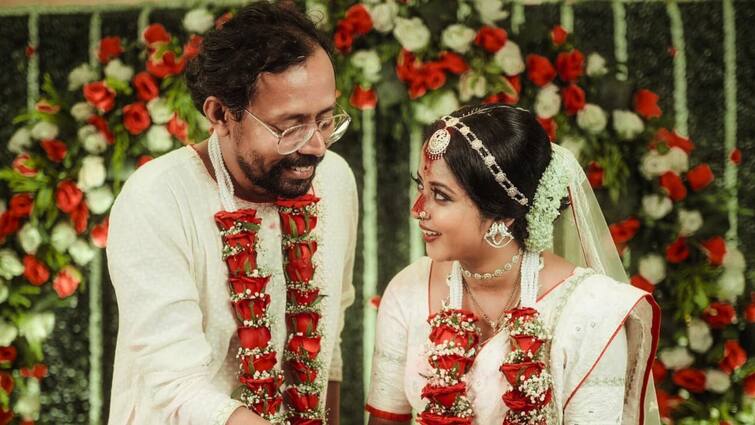 Shruti-Swarnendu: Actress Shruti Das and Swarnendu Samaddhar is spending their honeymoon, know what Rangabou got as special gift Shruti-Swarnendu: নদী, ঘন জঙ্গলে মধুচন্দ্রিমা কাটাচ্ছেন শ্রুতি-স্বর্ণেন্দু, বিশেষ উপহারে কী পেলেন 'রাঙাবউ'?