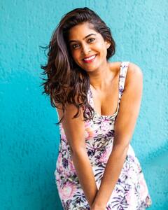 Anisha Dixit, ENT LIVE पर बताने आ रहीं हैं 4 लोग क्या कहेंगे ? ENT LIVE