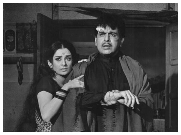 Saira Banu Calls 'Sagina' Dilip Kumar’s ‘Most Spell-Binding Performance’, Shares Her Favourite Scene From The Film Saira Banu Calls 'Sagina' Dilip Kumar’s ‘Most Spell-Binding Performance’, Shares Her Favourite Scene From The Film