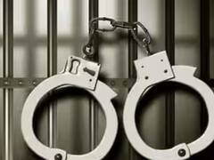 पुलिस की वर्दी पहनकर यात्रियों का सामान लूटने वाले गैंग 3 लोग गिरफ्तार, फर्जी पहचान पत्र भी बरामद