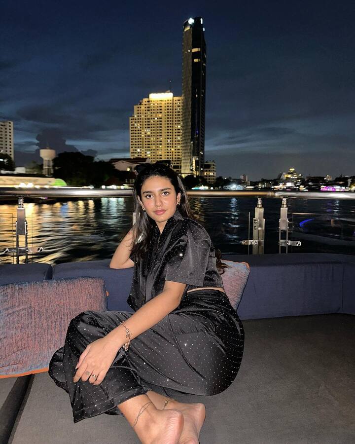 ప్రియా ప్రకాష్ వారియర్ -Image credit: Priya Prakash Varrier/Instagram