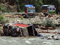 India Floods 2023: આકાશમાંથી પાણીની સાથે વરસી તબાહી, આ રાજ્યમાં પૂરમાં વહી ગયા 8000 કરોડ