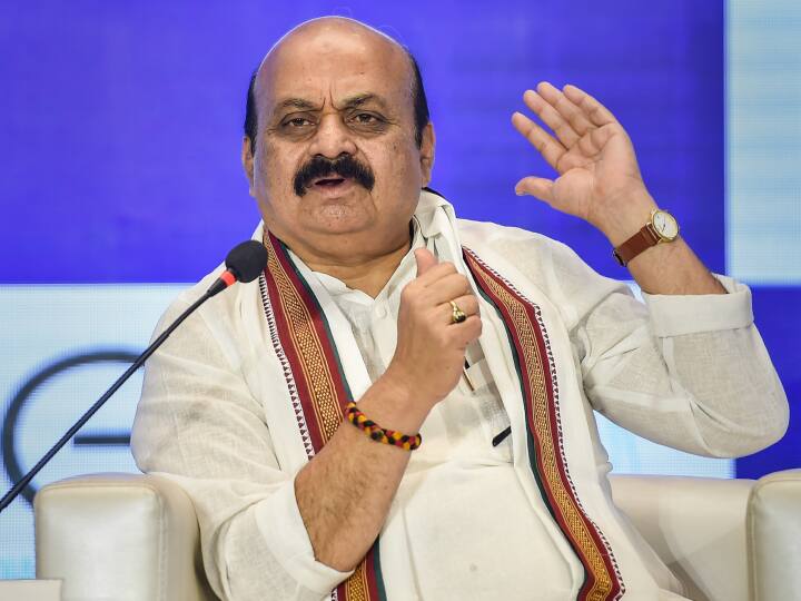 Lok Sabha Election 2024: लोकसभा चुनाव 2024 से पहले क्या BJP-JDS का होगा गठबंधन? कर्नाटक में एक होकर करेंगे काग्रेस का सफाया Lok Sabha Election 2024 Basavaraj Bommai hints BJP JDS alliance Before General Election and wipe out Congress in Karnataka Lok Sabha Election 2024: लोकसभा चुनाव 2024 से पहले क्या BJP-JDS का होगा गठबंधन? कर्नाटक में एक होकर करेंगे काग्रेस का सफाया