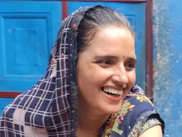 Seema Haider News: प्यार या साजिश? वो सवाल जो सीमा हैदर मामले में यूपी ATS के है सामने, उम्र को लेकर पाकिस्तानी आईडी कार्ड से खुलासा