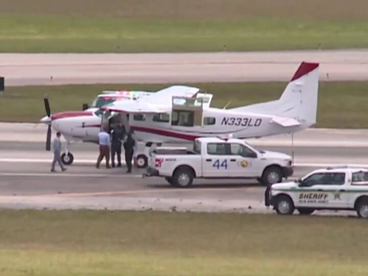 Passenger Fly Plane: अमेरिका में विमान में अचानक खराब हुई पायलट की तबीयत, पैसेंजर ने कराई लैंडिंग