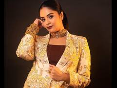 ట్రెండీ వేర్ లో మెరిసిపోతున్న బుల్లితెర బ్యూటీ శ్రీముఖి