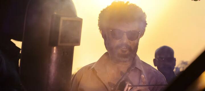 அனிருத் இசையமைத்துள்ள இப்படத்தின் முதல் பாடலான ’காவாலா’ சமீபத்தில் வெளியாகி நல்ல வரவேற்பை பெற்றது.