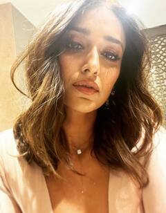 Ileana: இலியானா குழந்தைக்கு இவர் தான் தந்தையா..? காதலரின் புகைப்படத்தை பகிர்ந்த நடிகை இலியானா..