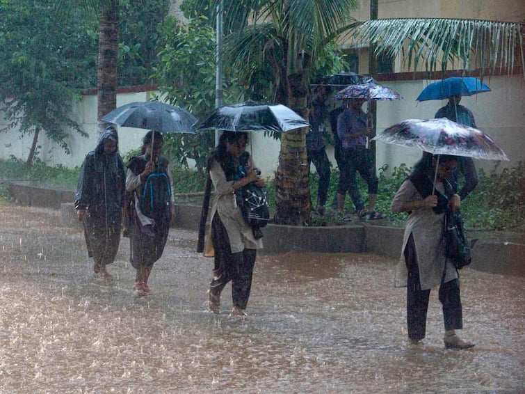 Weather Updates IMD Issues Heavy Rainfall Alert in Many States This Week Weather Updates: IMD Issues Heavy Rainfall Warnings In Many States